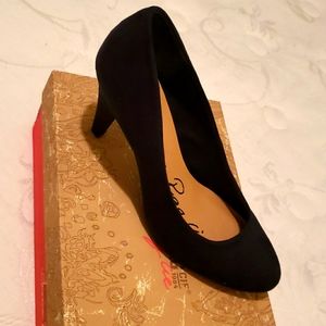 American Rag Felix Navy Pump Heel Womens 9.5 M NIB